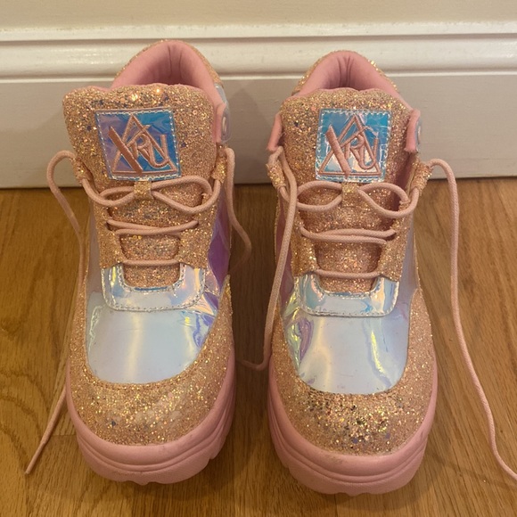 Y.R.U. Matrixx Platform Sneakers in light pink - Picture 2 of 6